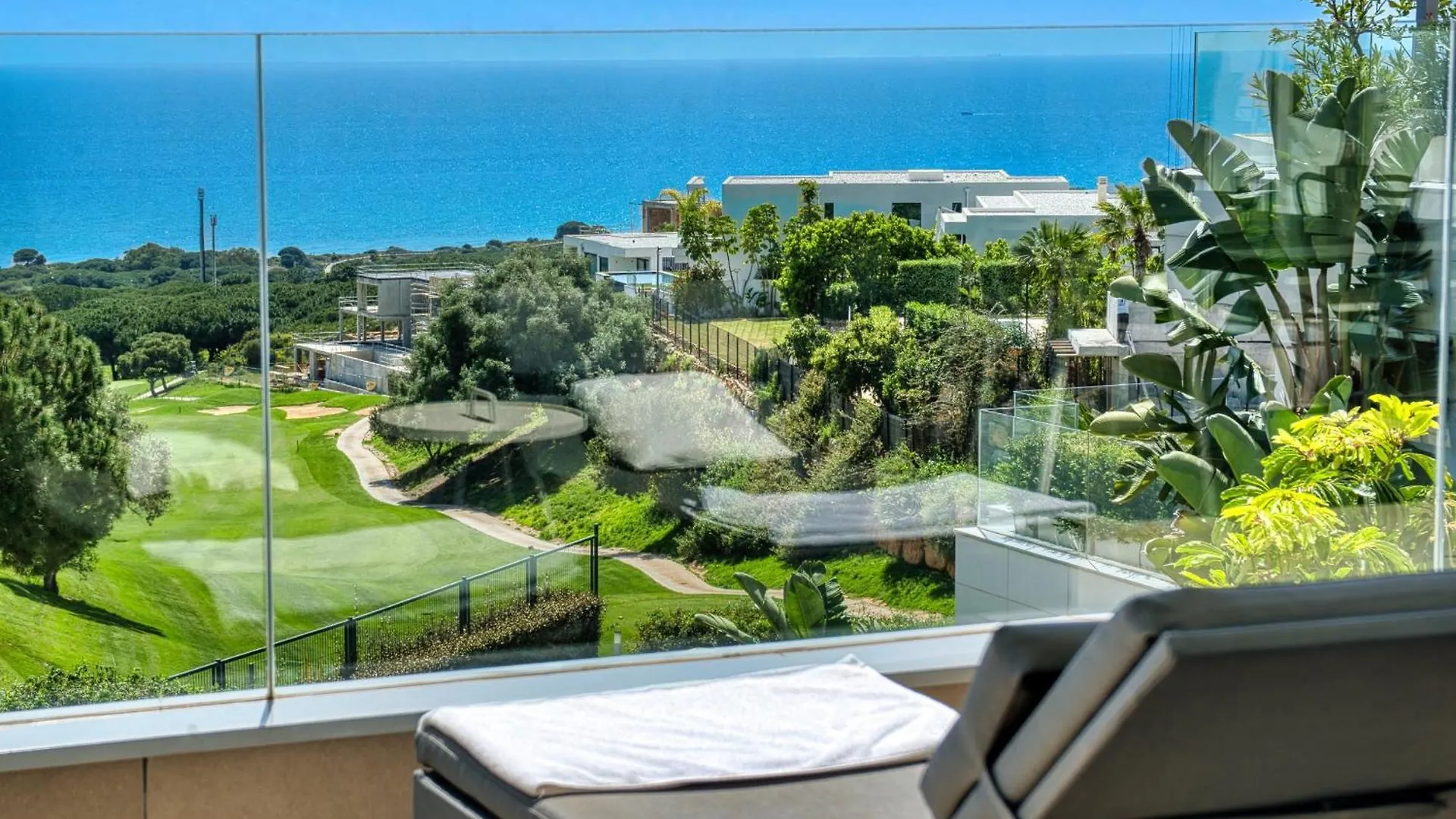 3070 Cabopino Luxury Apartment Marbella